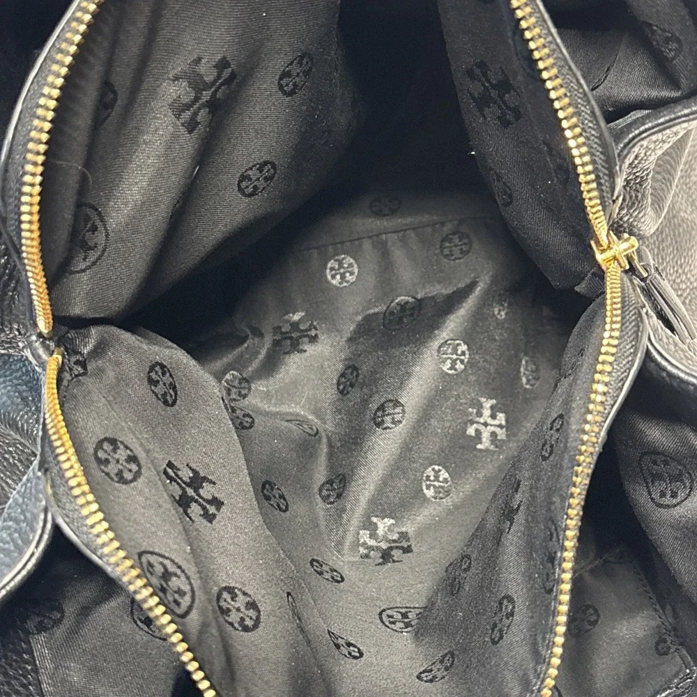 Tory Burch Harper Tote Bag Black Excellent Pebbled Leather Gold Chain Logo